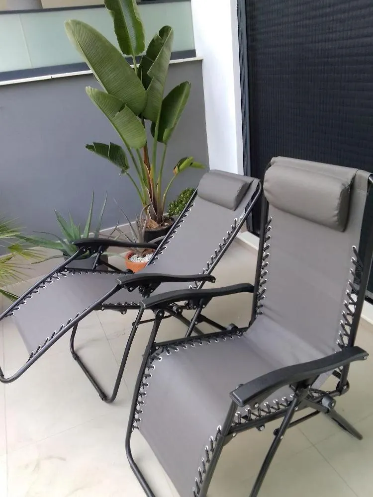 Tranquil Sea Breeze Apartment Estepona