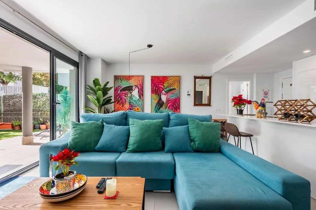 Tranquil Sea Breeze Apartment Estepona