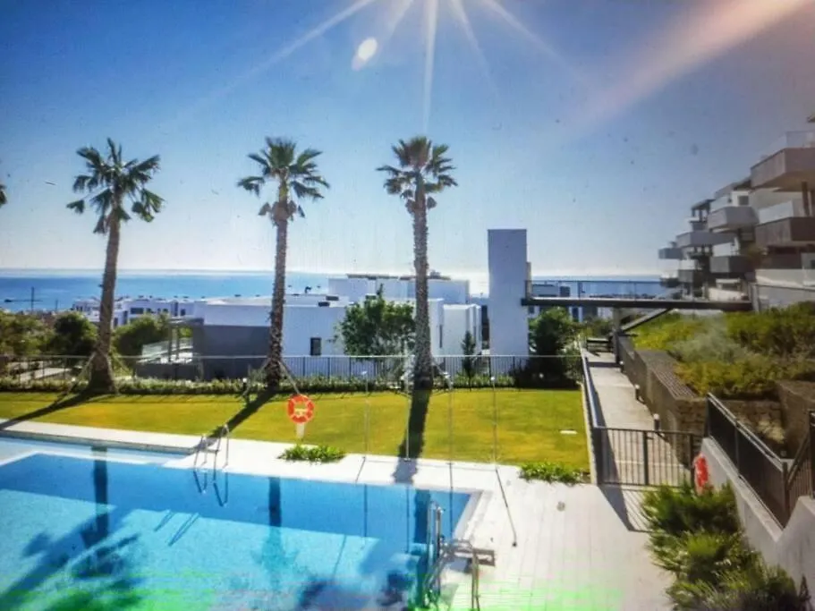 Tranquil Sea Breeze Apartment Estepona