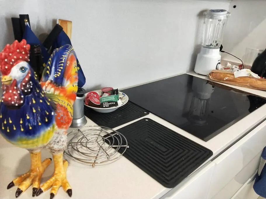 Tranquil Sea Breeze Apartment Estepona 0*,  Spain