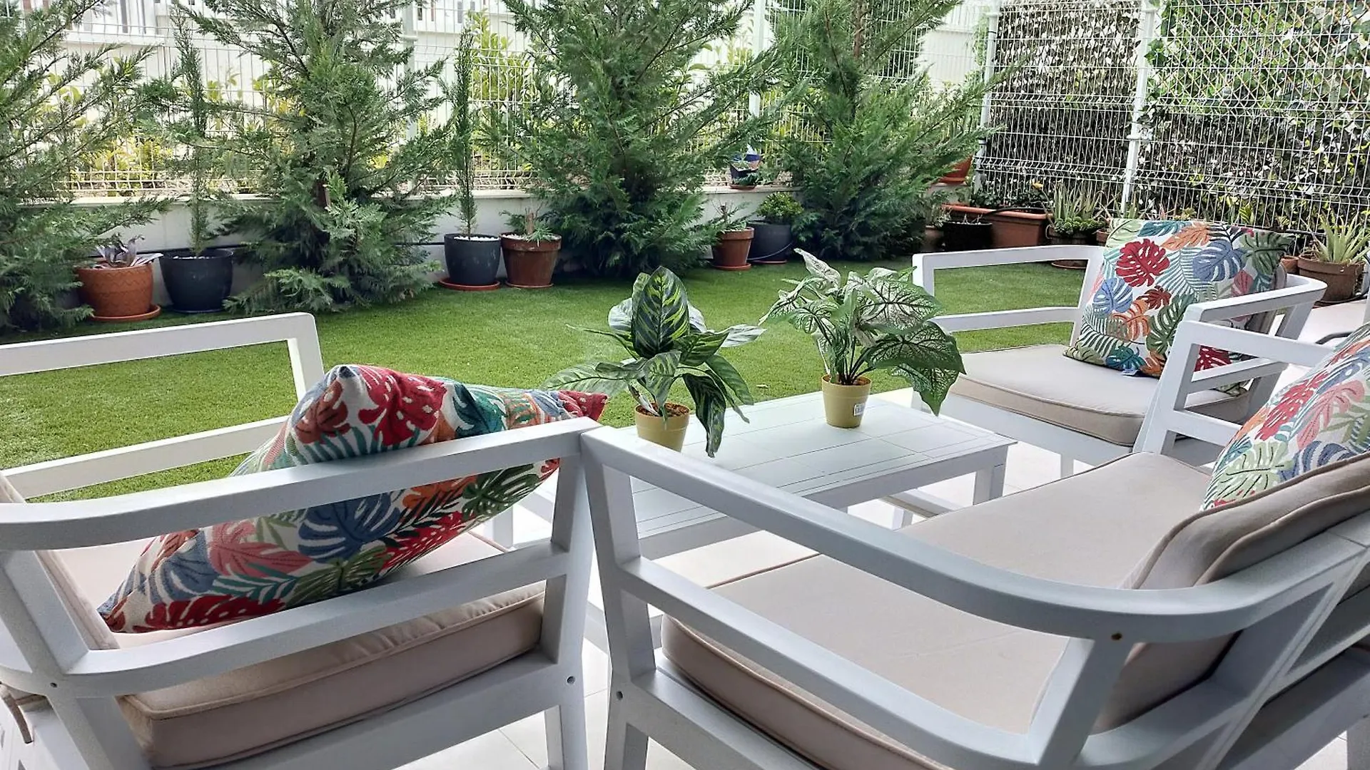 Tranquil Sea Breeze Apartment Estepona